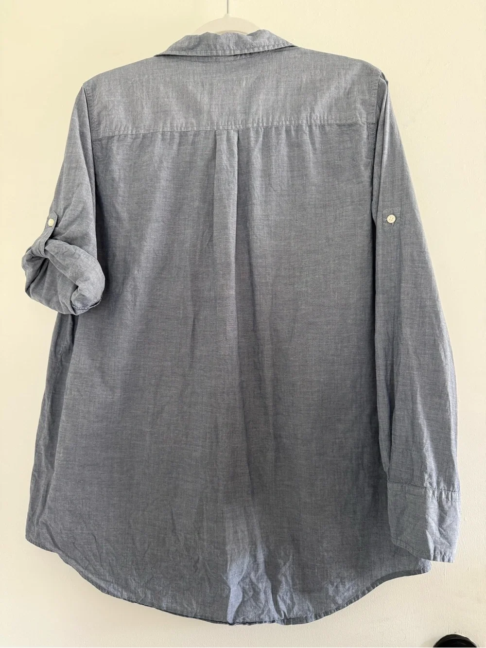 J.Crew Women’s L Blue Chambray Popover Shirt Roll Tab Sleeve